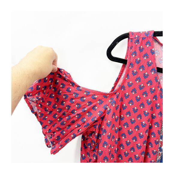 2/$30 St. John’s Bay Daisy Floral Cold‑Shoulder Tank XL Petite Red Rayon Soft - Picture 6 of 9